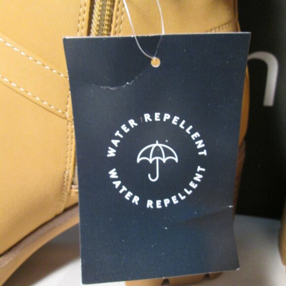 Naturalizer Madalynn Buckle Water Repellent Ankle Boot Sz 9.5 M NWT - Picture 11 of 12